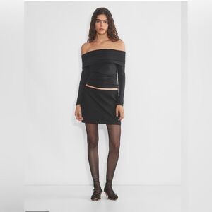 Wilfred Carole Longsleeve Black Off-Shoulder long sleeve top